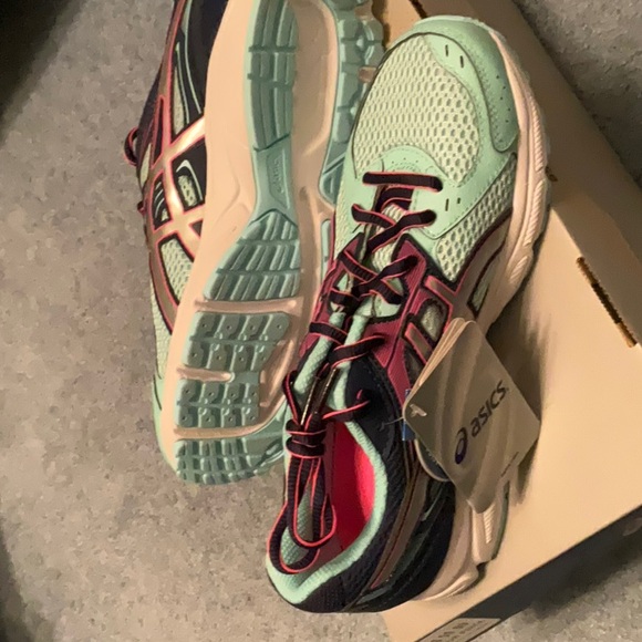 ASICS Gel Contend 2 - Picture 2 of 3